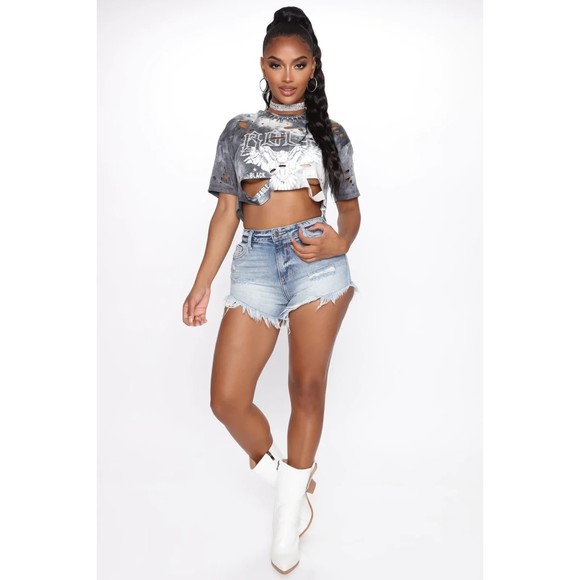 Women's/ Girls' Frey Hem Denim Shorts XS NWT - Picture 1 of 3